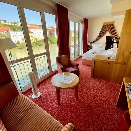 Burgblick, Bei 4*
