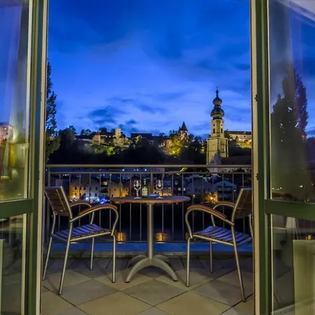 Burgblick, Bei Hotel 4*