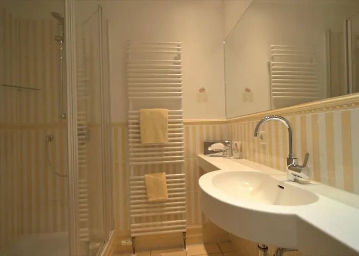 酒店 Burgblick, Bei 布格豪森