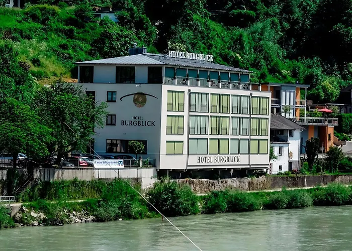 Burgblick, Bei