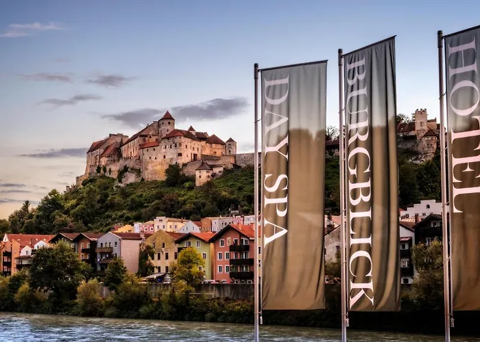 Burgblick, Bei 酒店